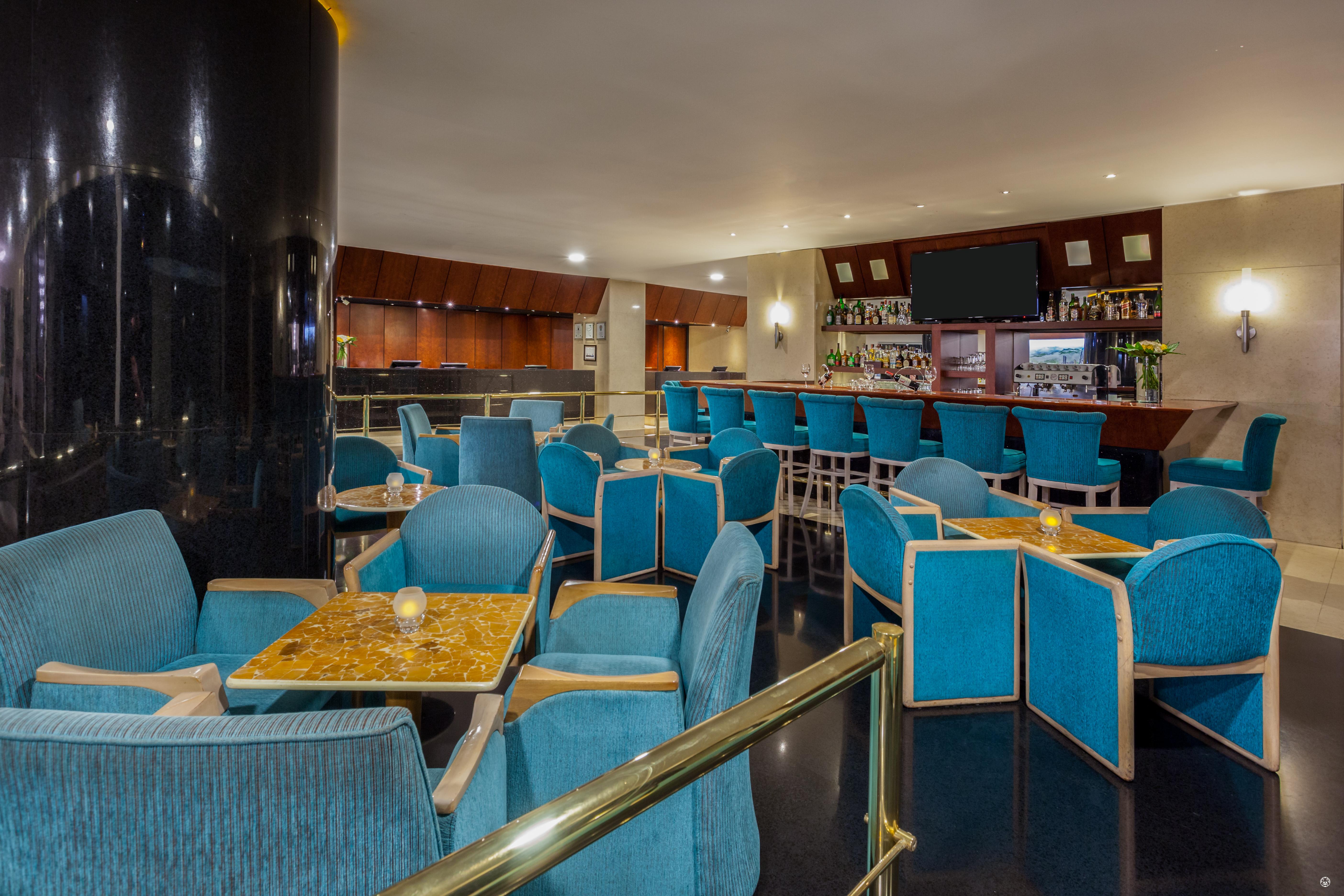 فندق جي إتش إل كابيتال بوغوتا المظهر الخارجي الصورة The lounge at the airport