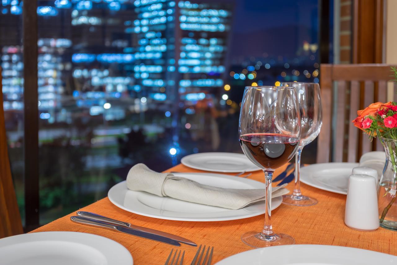 فندق جي إتش إل كابيتال بوغوتا المظهر الخارجي الصورة A restaurant in Moscow