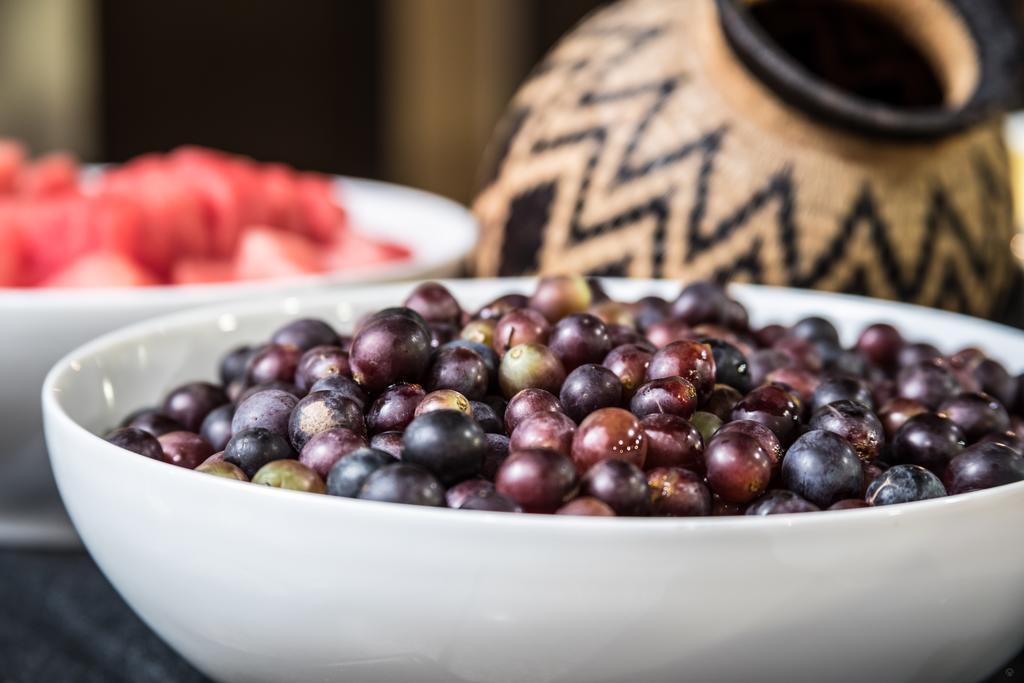 فندق جي إتش إل كابيتال بوغوتا المظهر الخارجي الصورة A bowl of blueberries