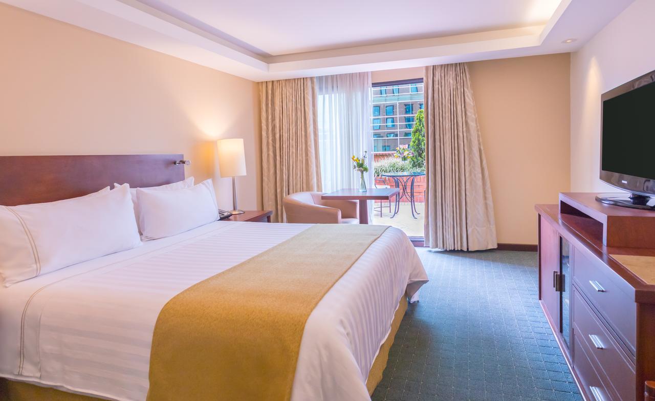 فندق جي إتش إل كابيتال بوغوتا المظهر الخارجي الصورة A room at the hotel